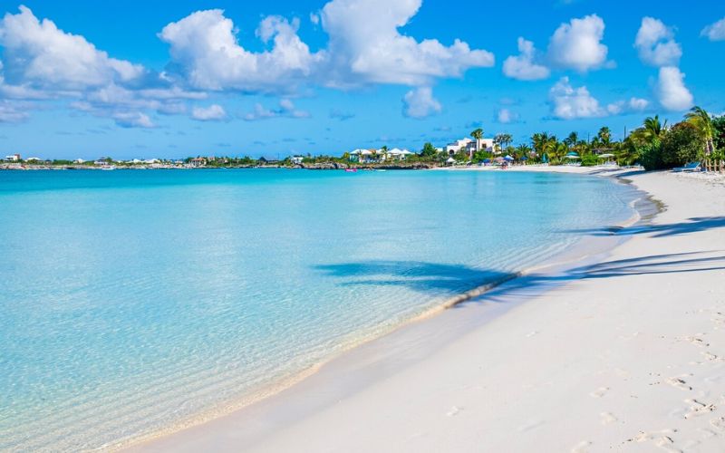 mơ thấy sóng biển lớn