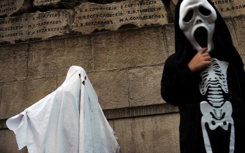 nằm mơ thấy đám ma đánh con gì