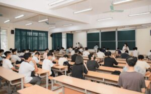 nằm mơ thấy đi học lại đánh con gì