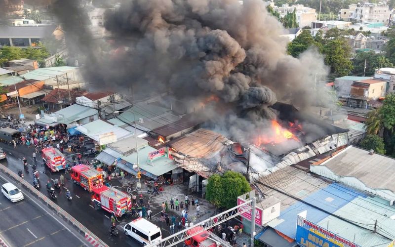 mơ thấy nhà cháy là điềm gì